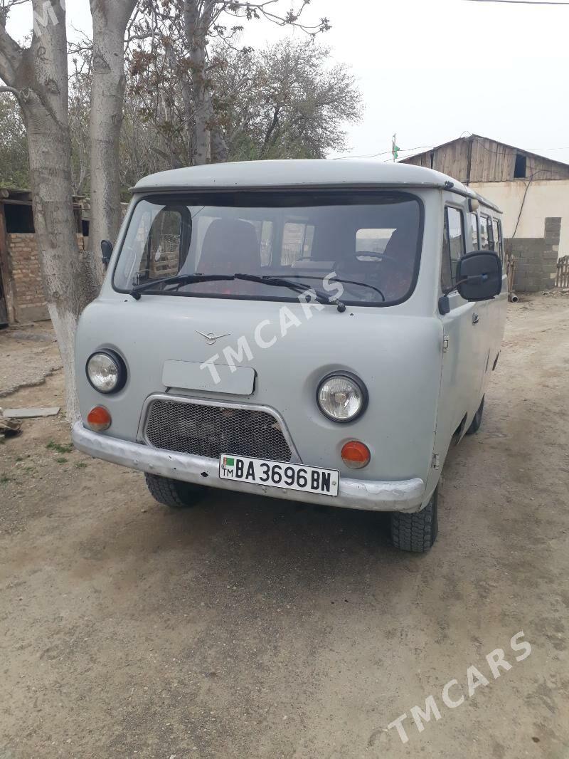 UAZ 2206 2000 - 65 000 TMT - Балканабат - img 4