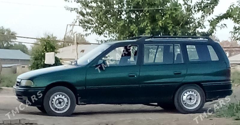 Opel Astra 1993 - 26 000 TMT - Байрамали - img 1