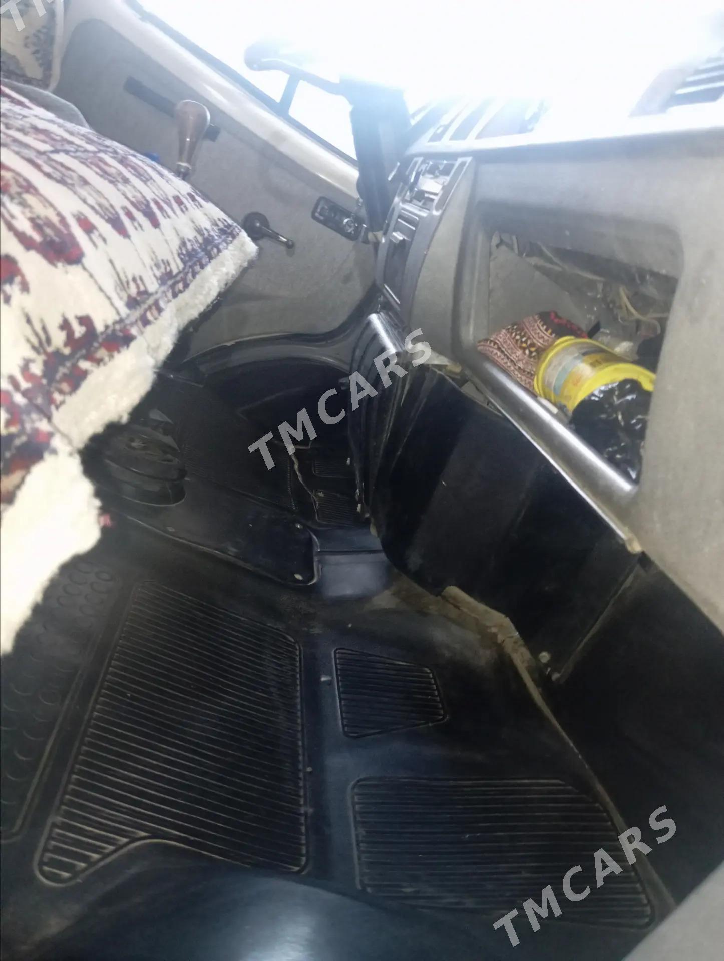 Gaz Gazel 2001 - 110 000 TMT - Мары - img 3