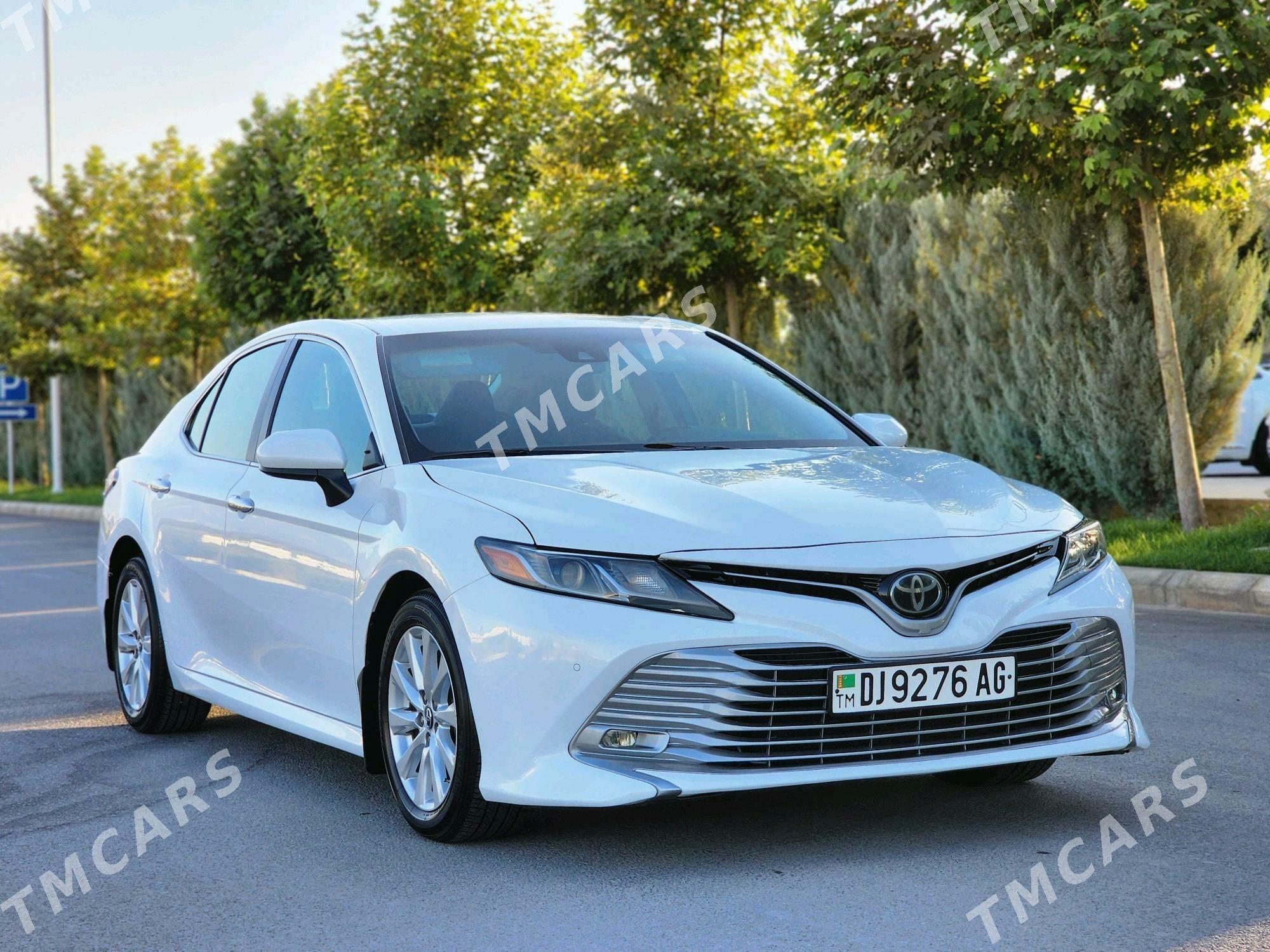 Toyota Camry 2018 - 290 000 TMT - Ашхабад - img 4