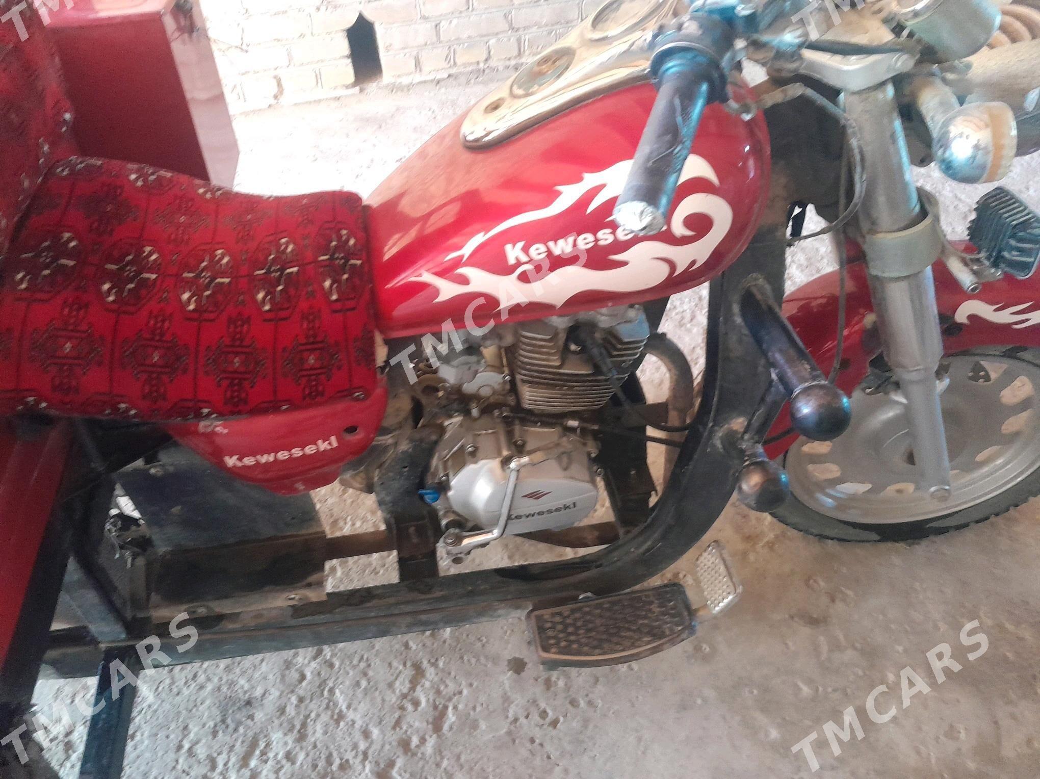 Ozan 200CC 2010 - 15 000 TMT - Halaç - img 3