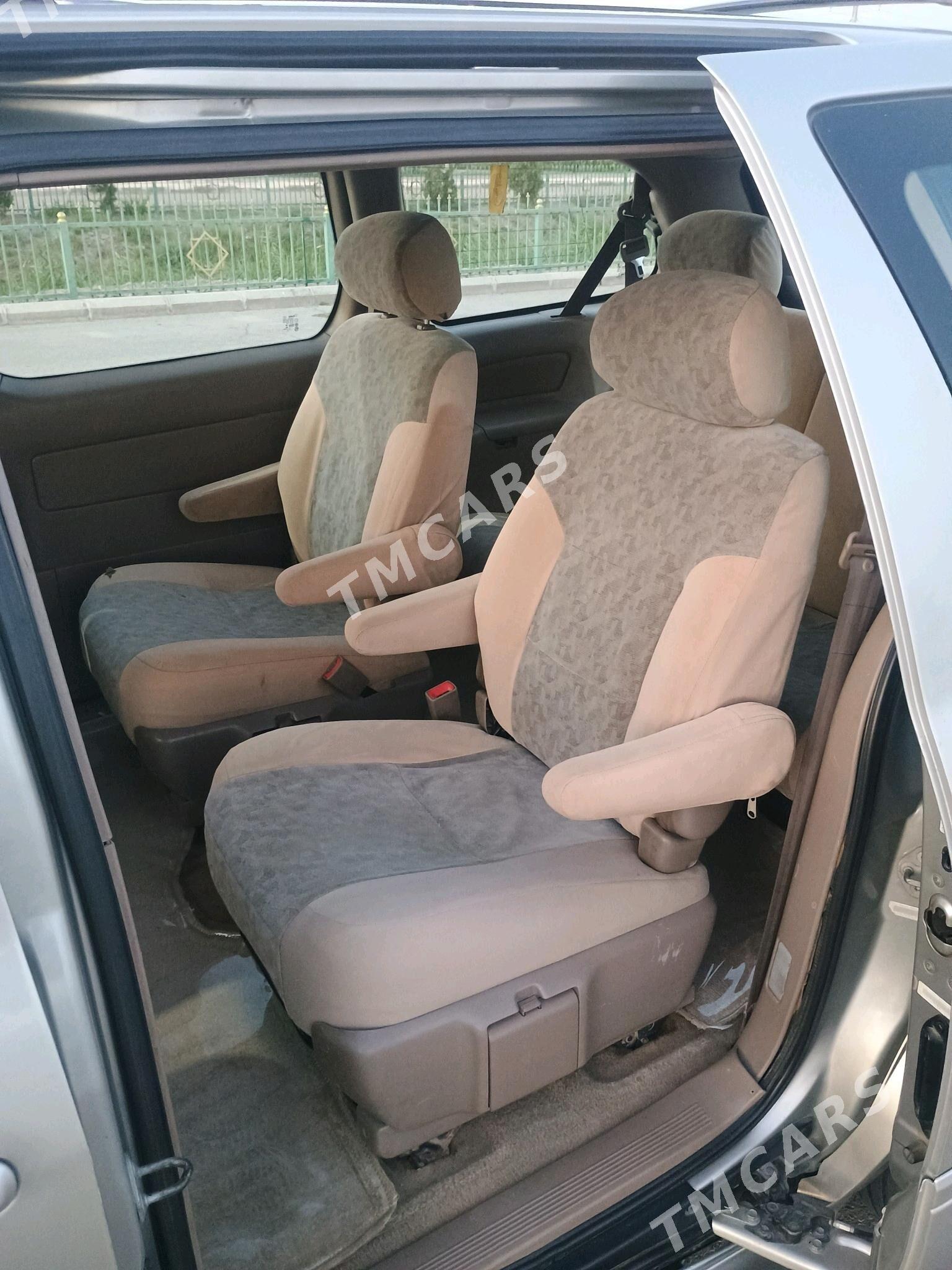 Toyota Sienna 2001 - 168 000 TMT - Дашогуз - img 6