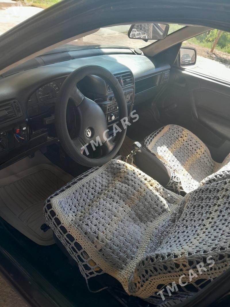 Opel Vectra 1990 - 19 000 TMT - Wekilbazar - img 3