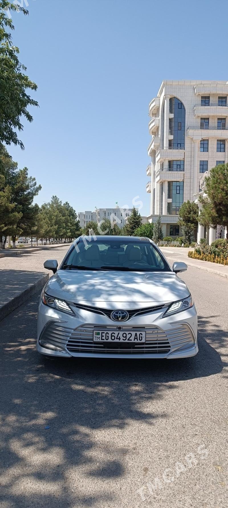 Toyota Camry 2023 - 475 000 TMT - Aşgabat - img 4