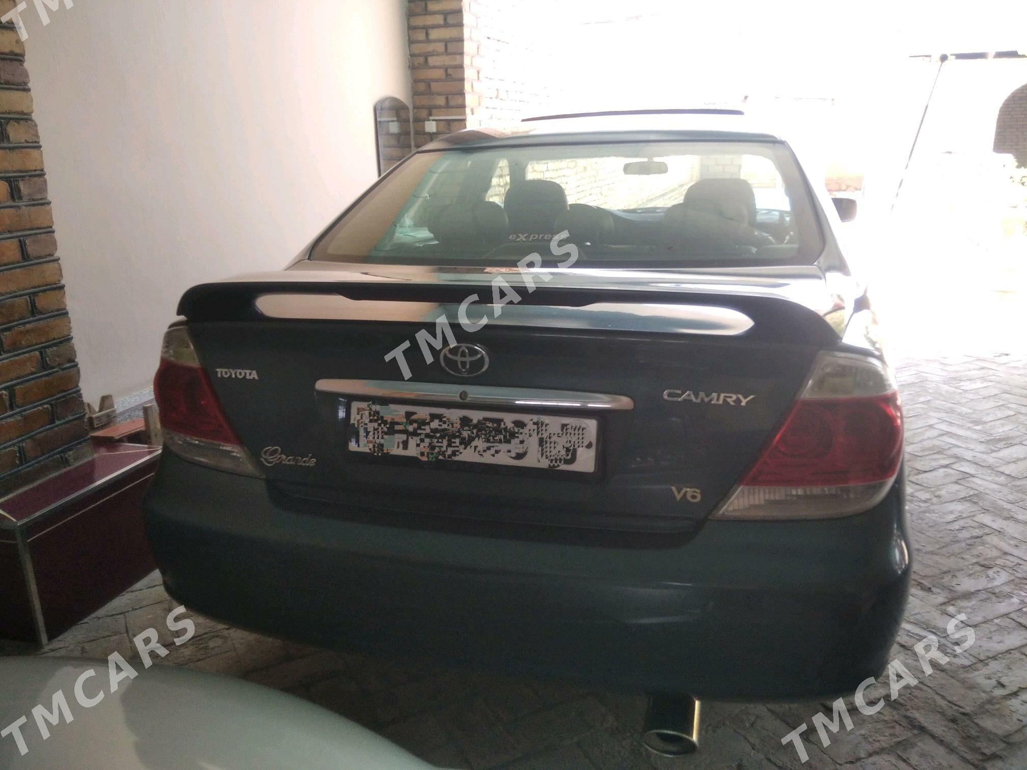 Toyota Camry 2005 - 165 000 TMT - Kerki - img 4