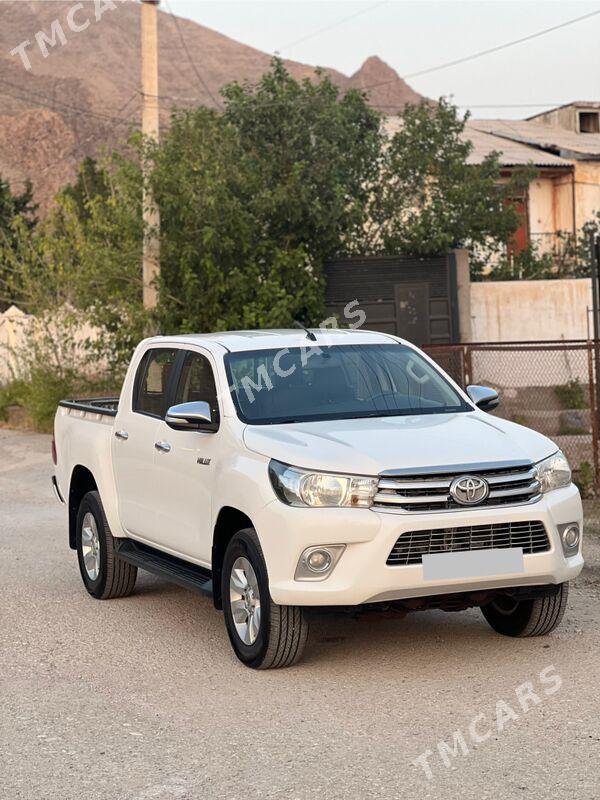 Toyota Hilux 2016 - 430 000 TMT - Балканабат - img 5