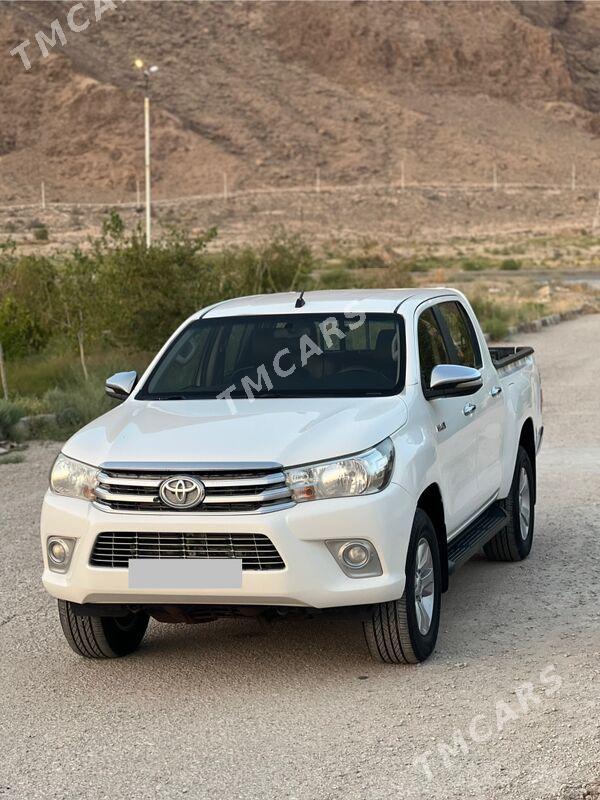 Toyota Hilux 2016 - 430 000 TMT - Балканабат - img 3