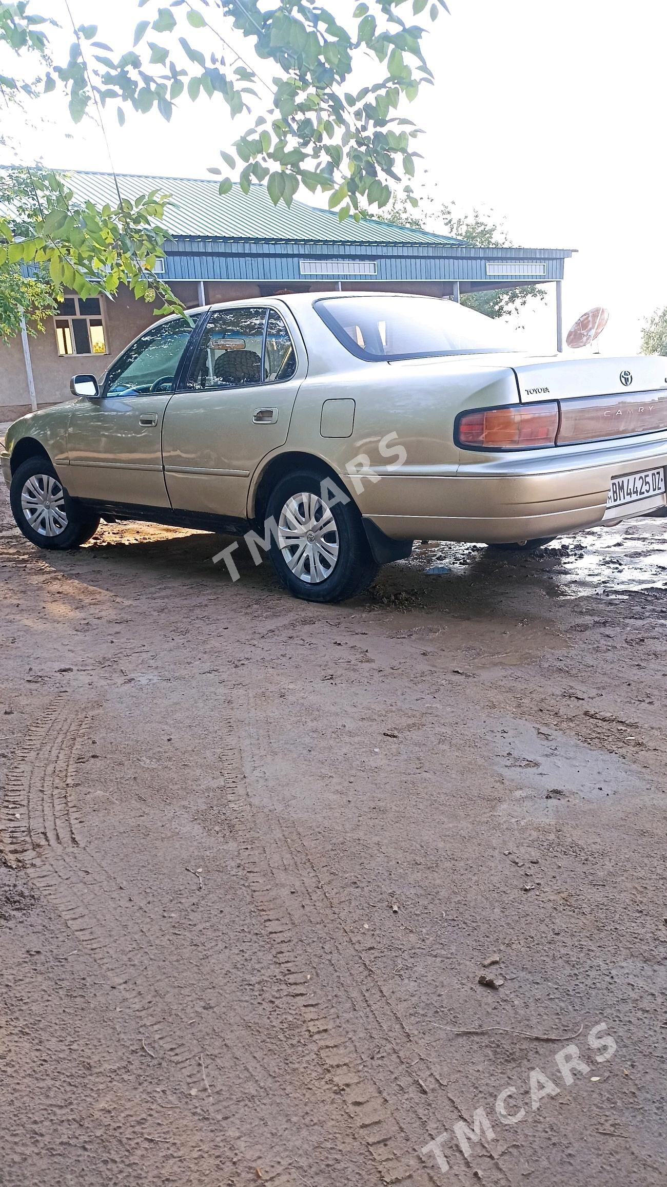 Toyota Camry 1993 - 80 000 TMT - Türkmenbaşy etr. - img 2