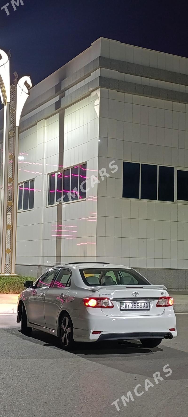 Toyota Corolla 2011 - 168 000 TMT - Улица Ататурка - img 3