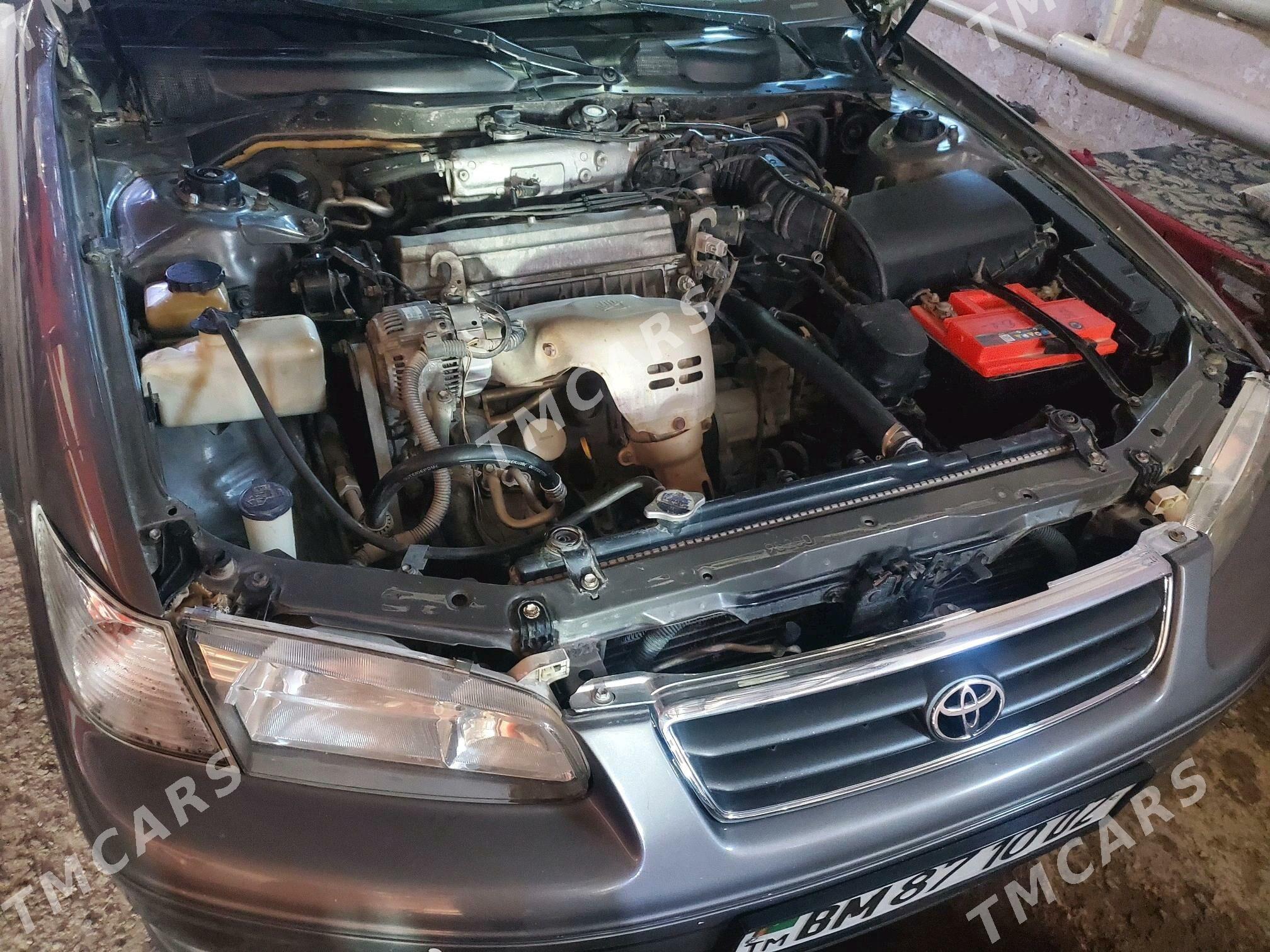 Toyota Camry 2000 - 150 000 TMT - Кёнеургенч - img 3