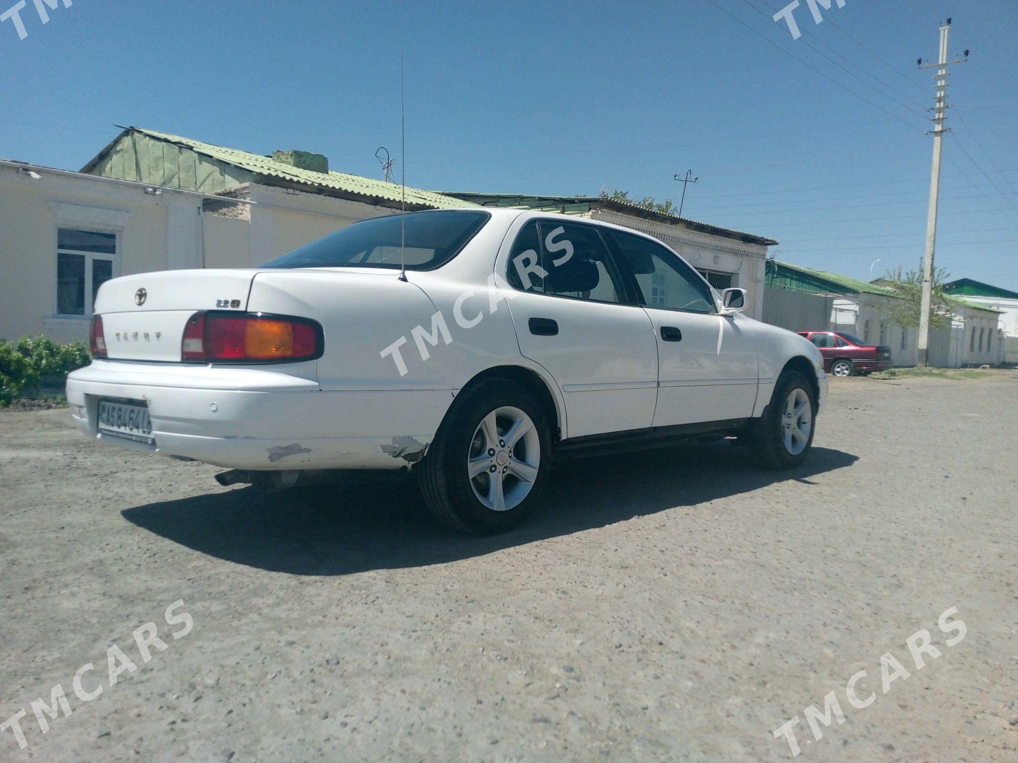 Toyota Camry 1991 - 60 000 TMT - Türkmenabat - img 2