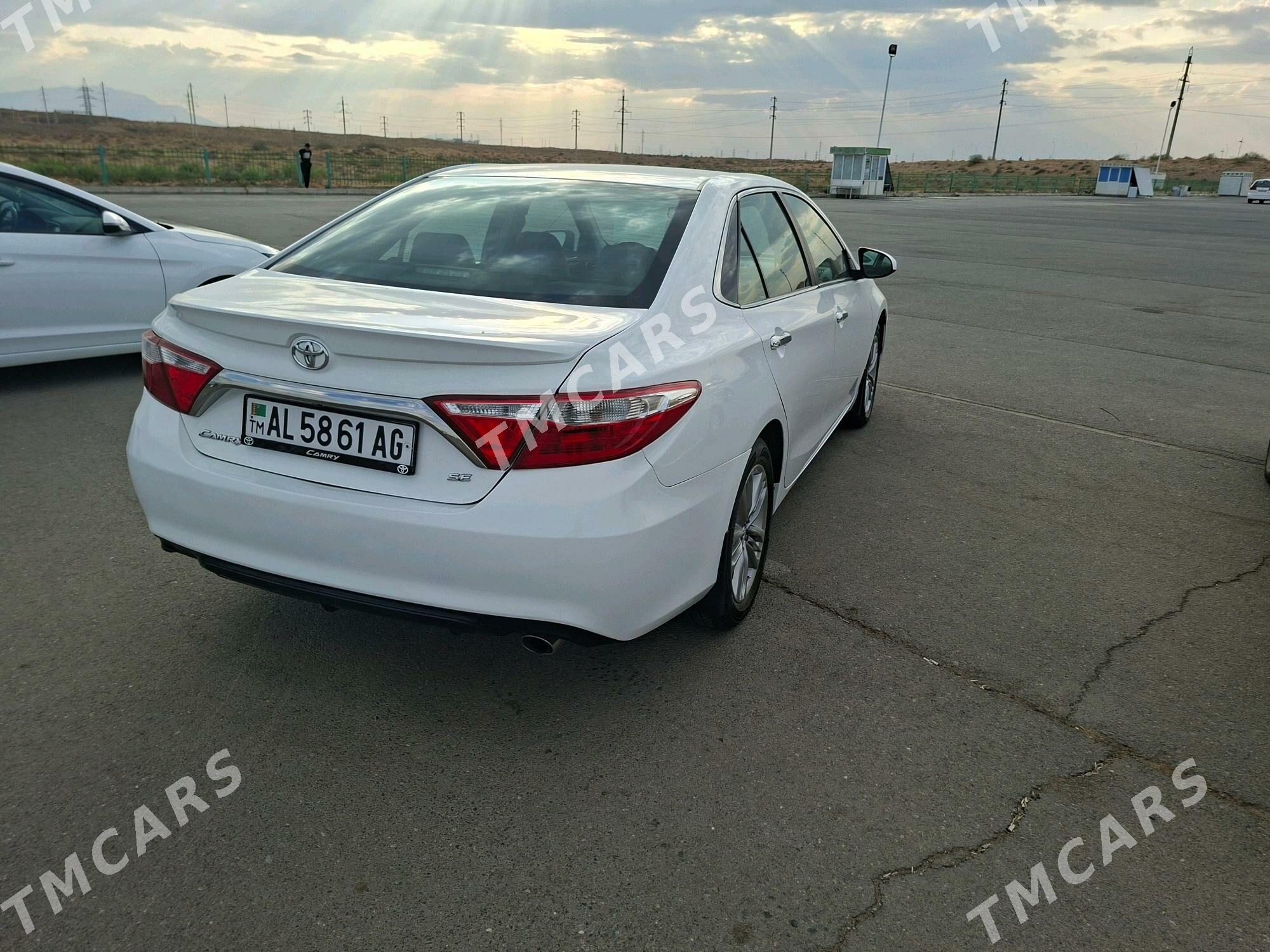 Toyota Camry 2017 - 270 000 TMT - Aşgabat - img 4