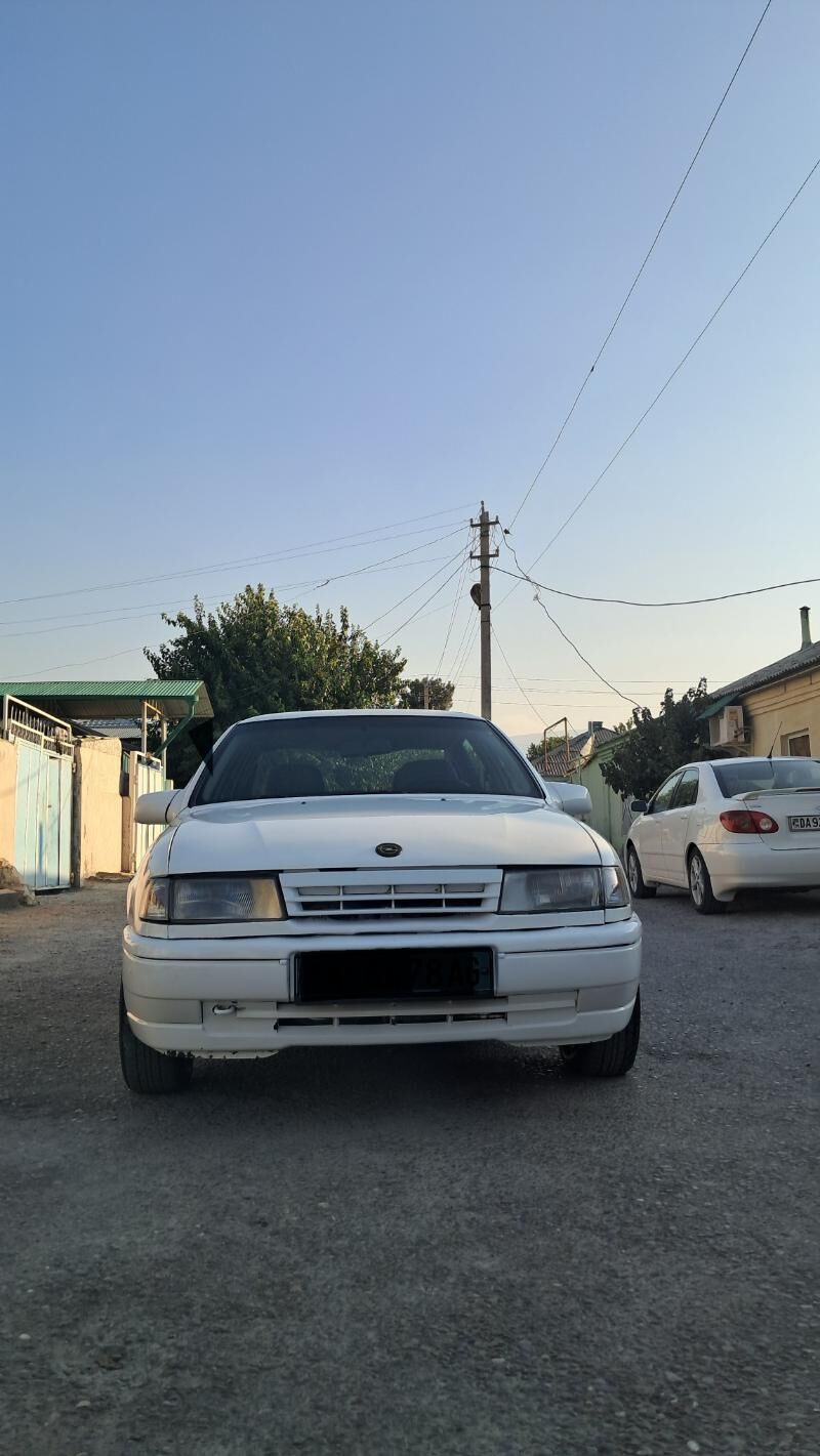 Opel Vectra 1991 - 40 000 TMT - Хитровка - img 2