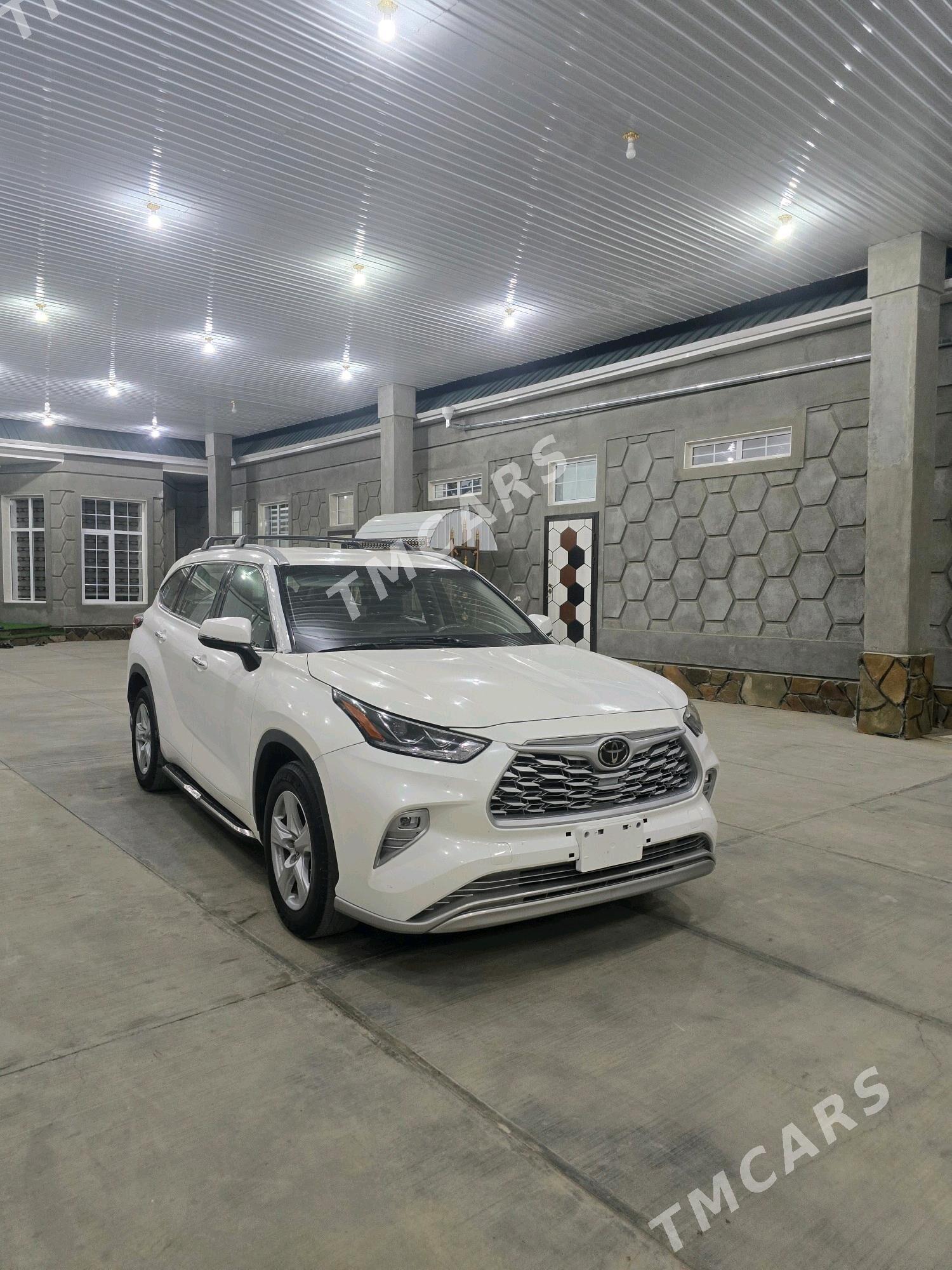 Toyota Highlander 2021 - 420 000 TMT - Бахарден - img 3