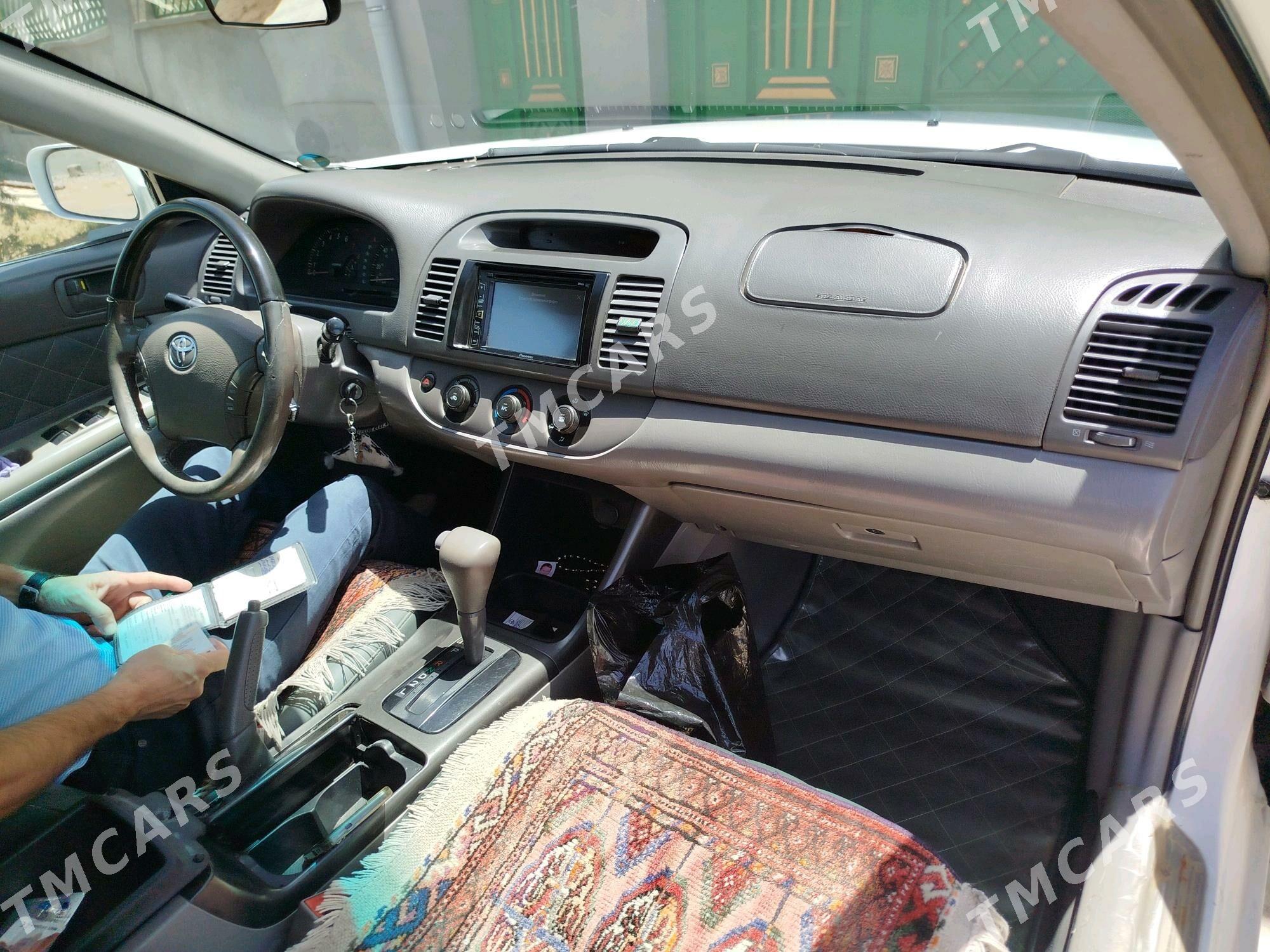 Toyota Camry 2003 - 146 000 TMT - Теджен - img 5