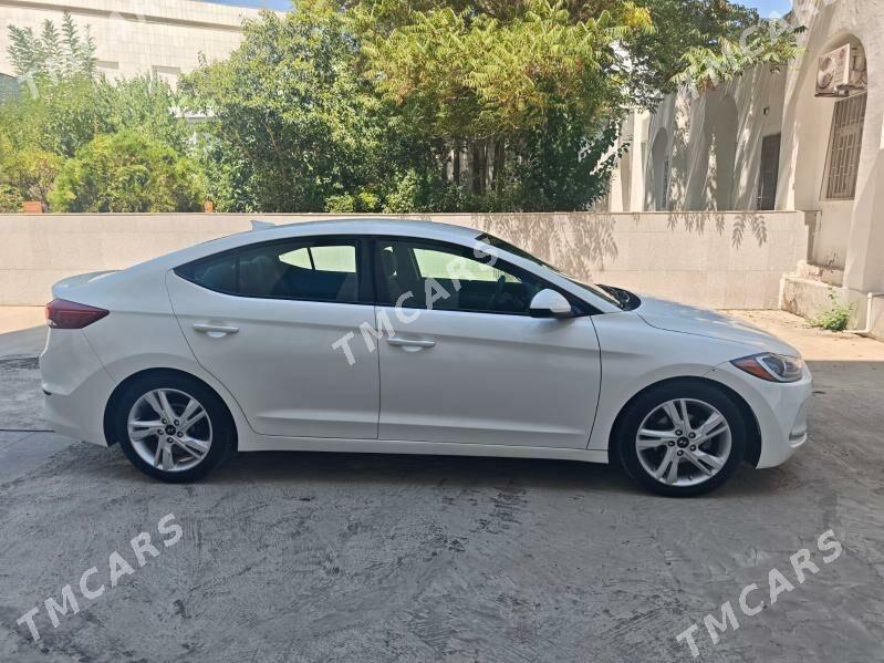 Hyundai Elantra 2017 - 220 000 TMT - Ашхабад - img 6