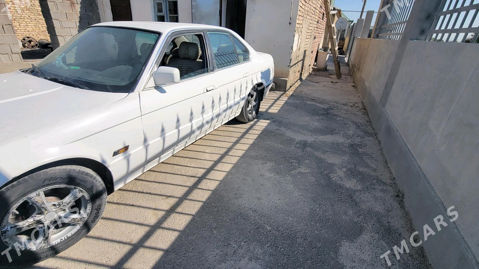 BMW 520 1989 - 15 000 TMT - Gökdepe - img 3