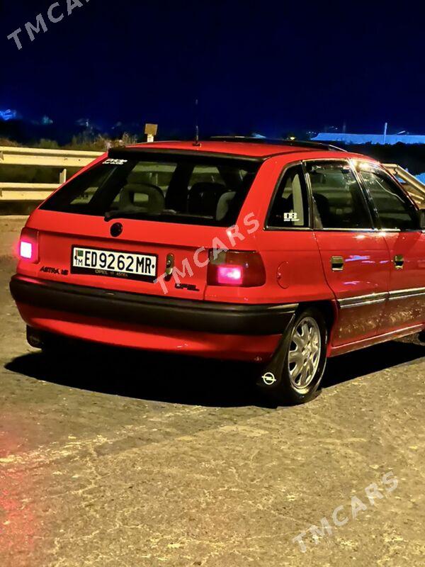 Opel Astra 1993 - 50 000 TMT - Sakar - img 6