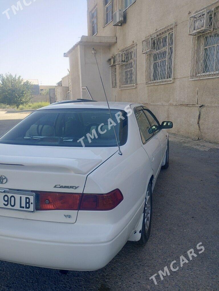 Toyota Camry 2000 - 134 000 TMT - Туркменабат - img 3