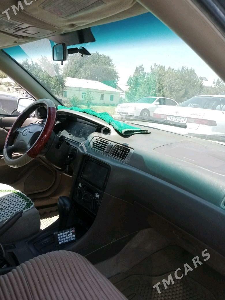 Toyota Camry 1999 - 117 000 TMT - Койтендаг - img 4