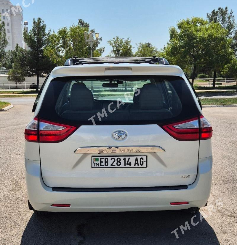 Toyota Sienna 2015 - 388 000 TMT - Ашхабад - img 4