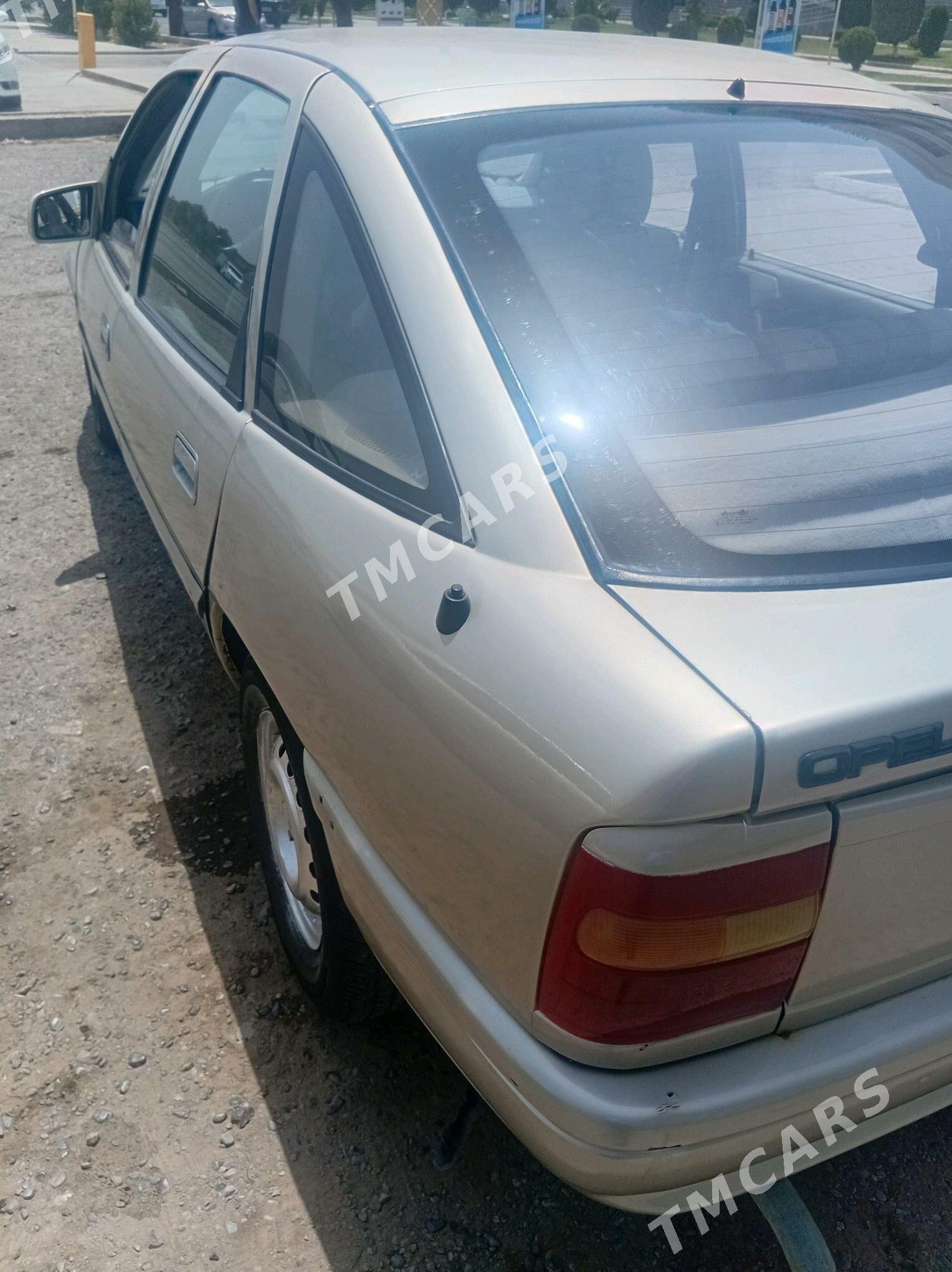 Opel Vectra 1992 - 40 000 TMT - Туркменгала - img 6