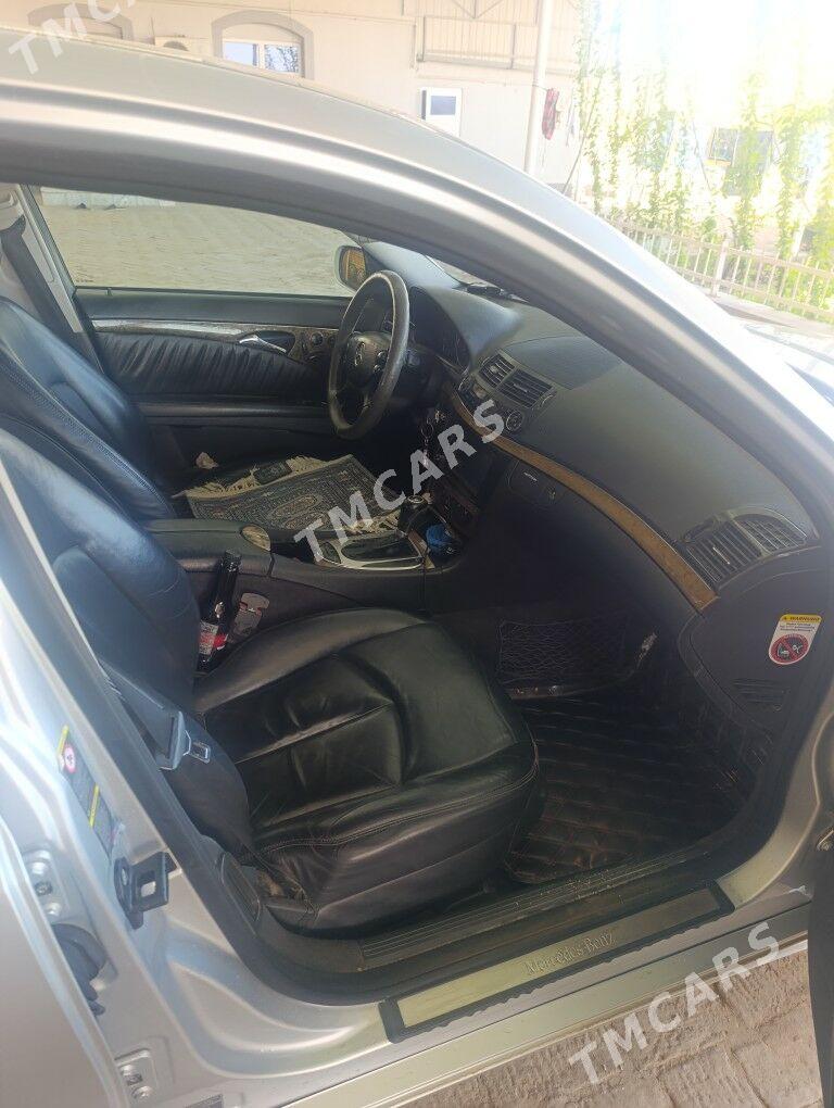 Mercedes-Benz E350 2005 - 150 000 TMT - Туркменгала - img 2