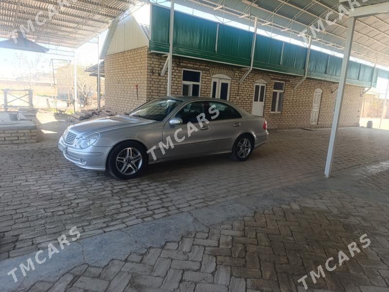 Mercedes-Benz E350 2005 - 150 000 TMT - Туркменгала - img 10