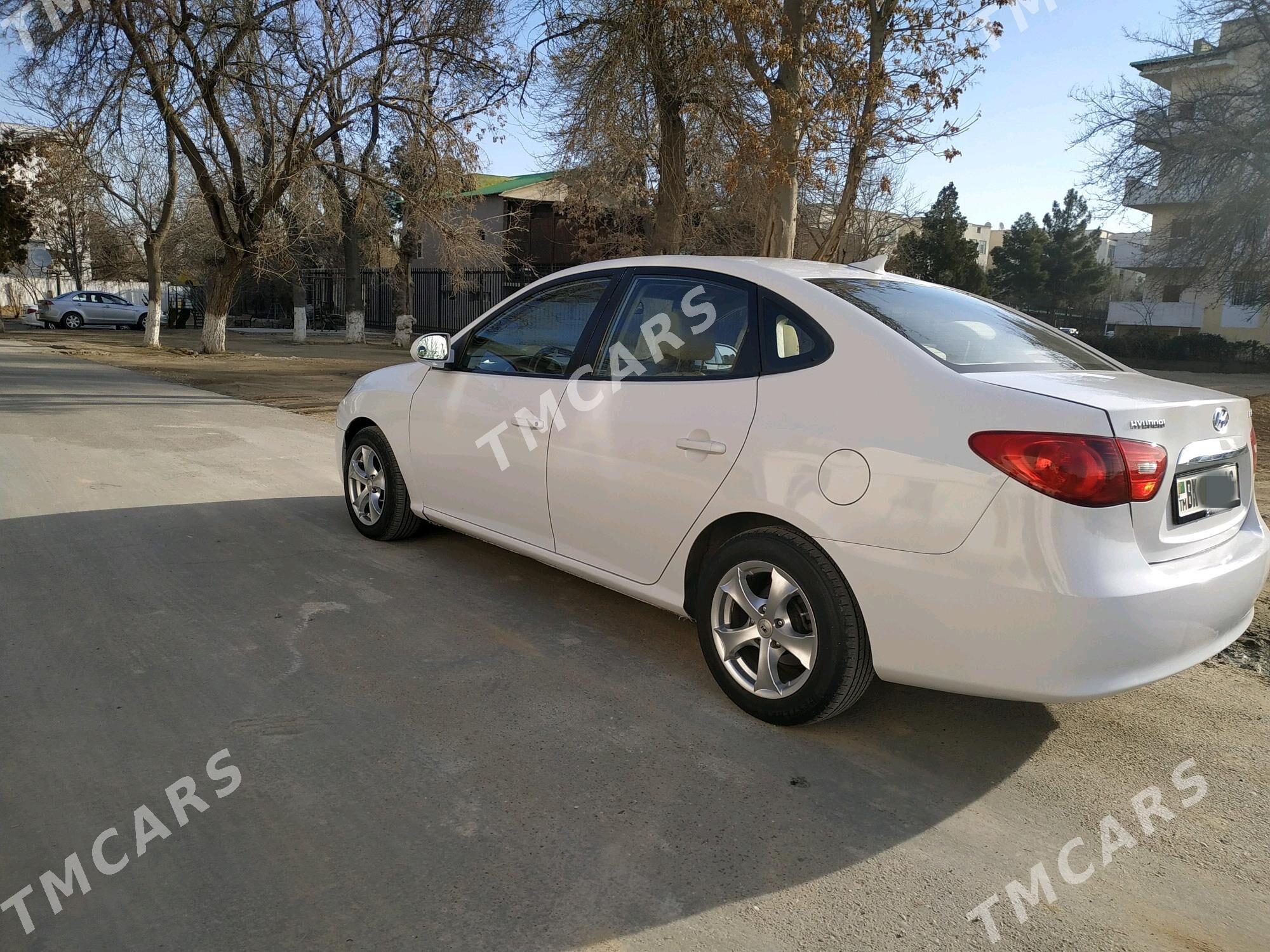 Hyundai Elantra 2010 - 148 000 TMT - Ашхабад - img 9