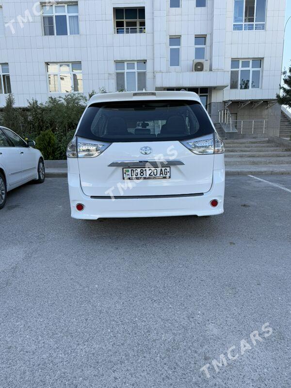 Toyota Sienna 2015 - 360 000 TMT - Aşgabat - img 5
