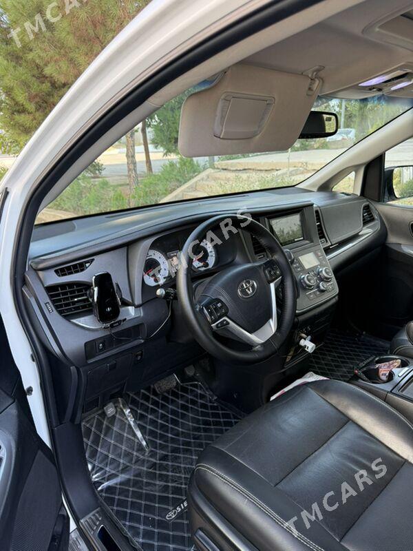 Toyota Sienna 2015 - 360 000 TMT - Aşgabat - img 4