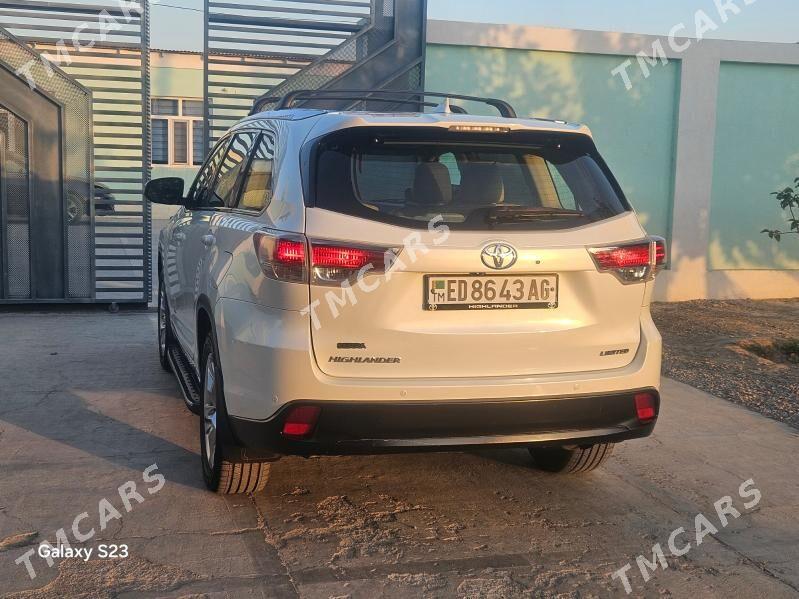 Toyota Highlander 2016 - 420 000 TMT - Gyzylarbat - img 3