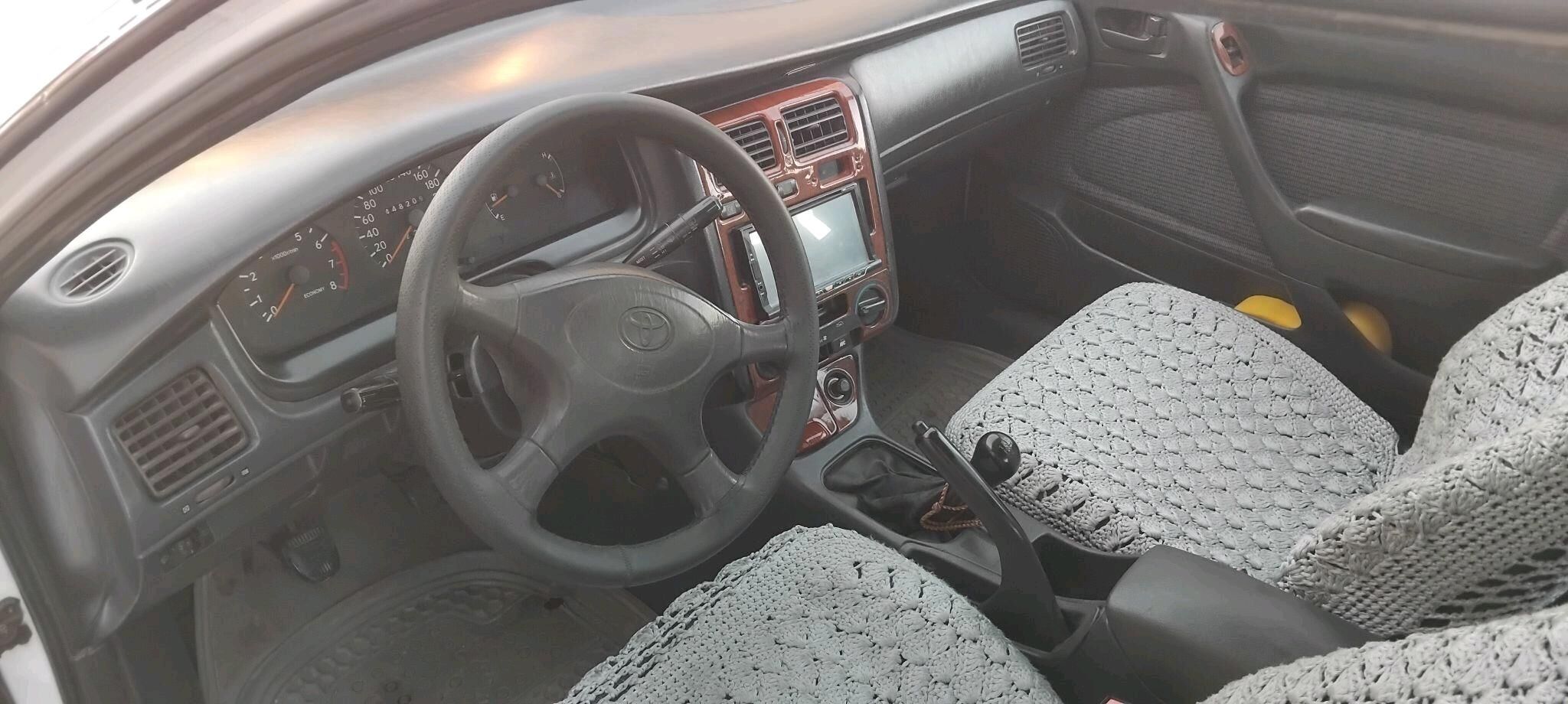 Toyota Carina 1995 - 90 000 TMT - Kerki - img 10