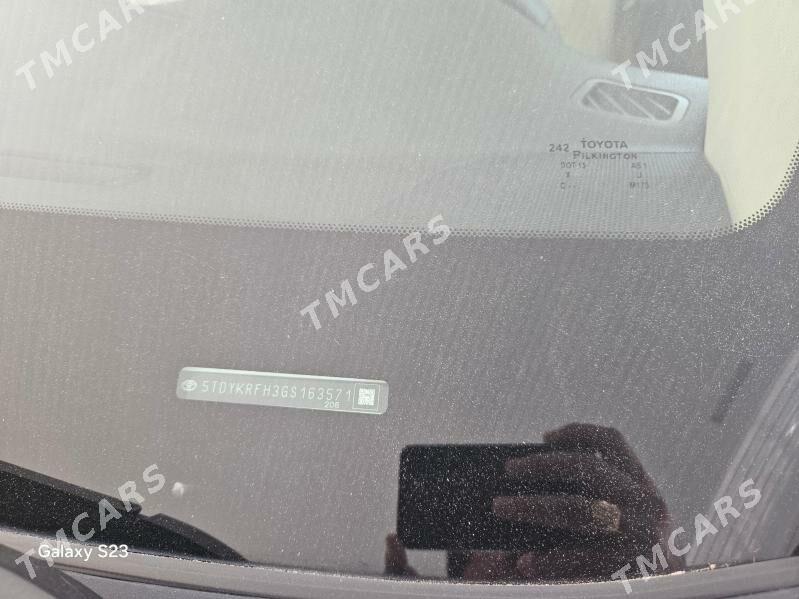 Toyota Highlander 2016 - 420 000 TMT - Gyzylarbat - img 9