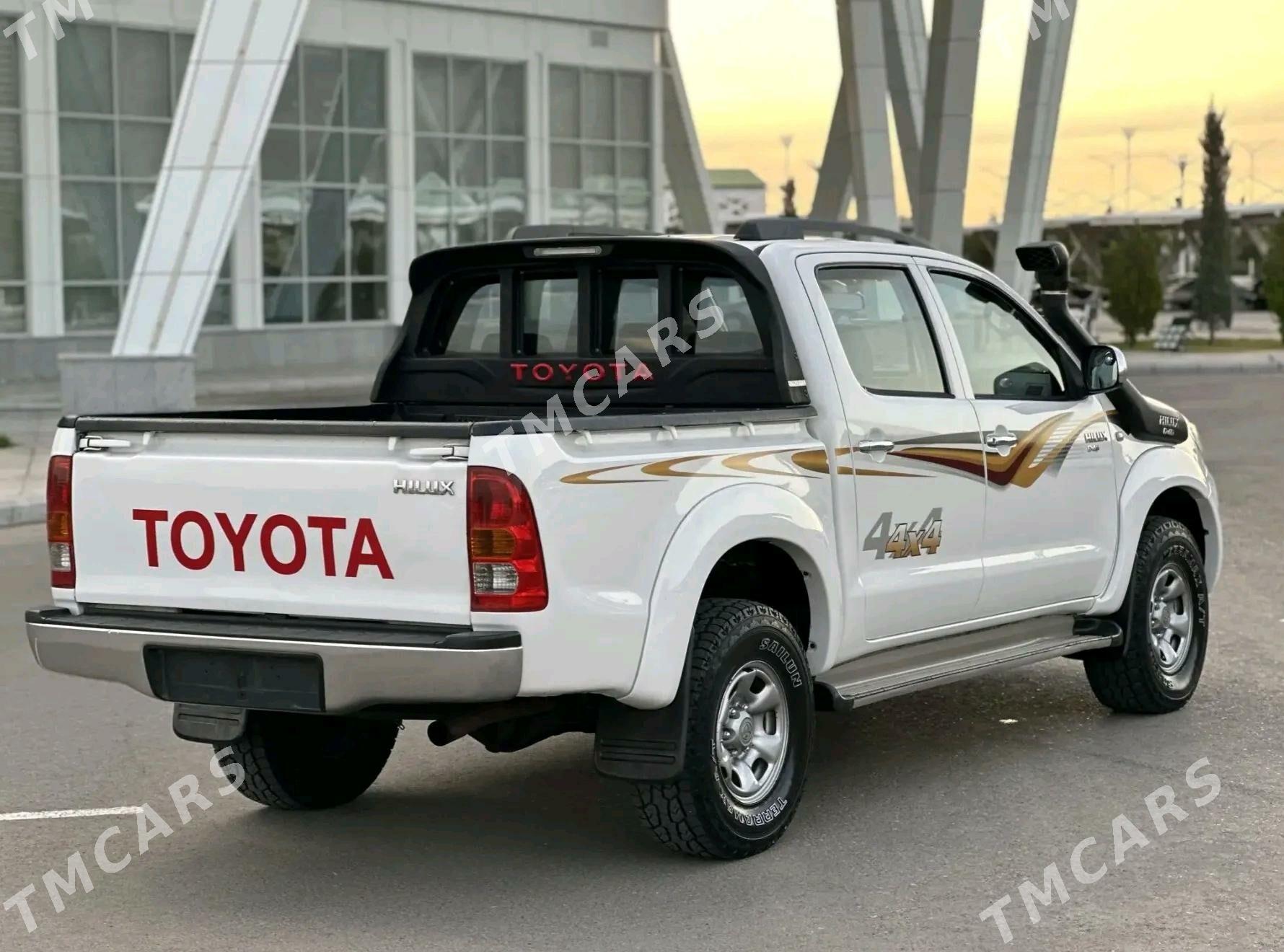 Toyota Hilux 2008 - 260 000 TMT - Туркменбаши - img 2