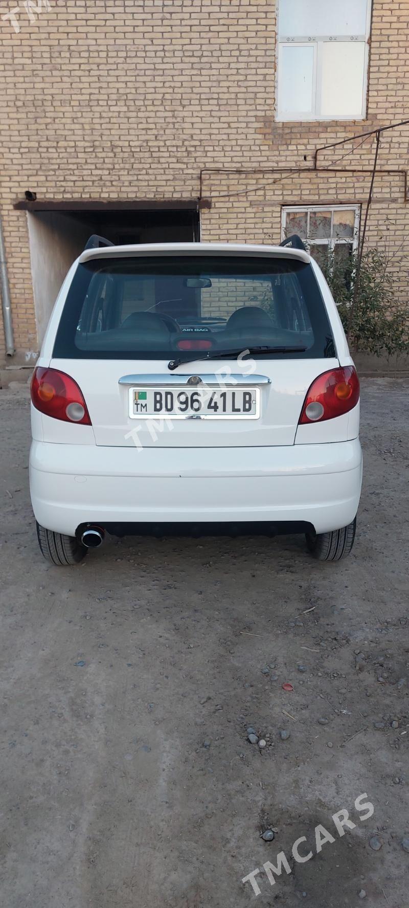 Daewoo Matiz 2004 - 36 000 TMT - Сакар - img 3
