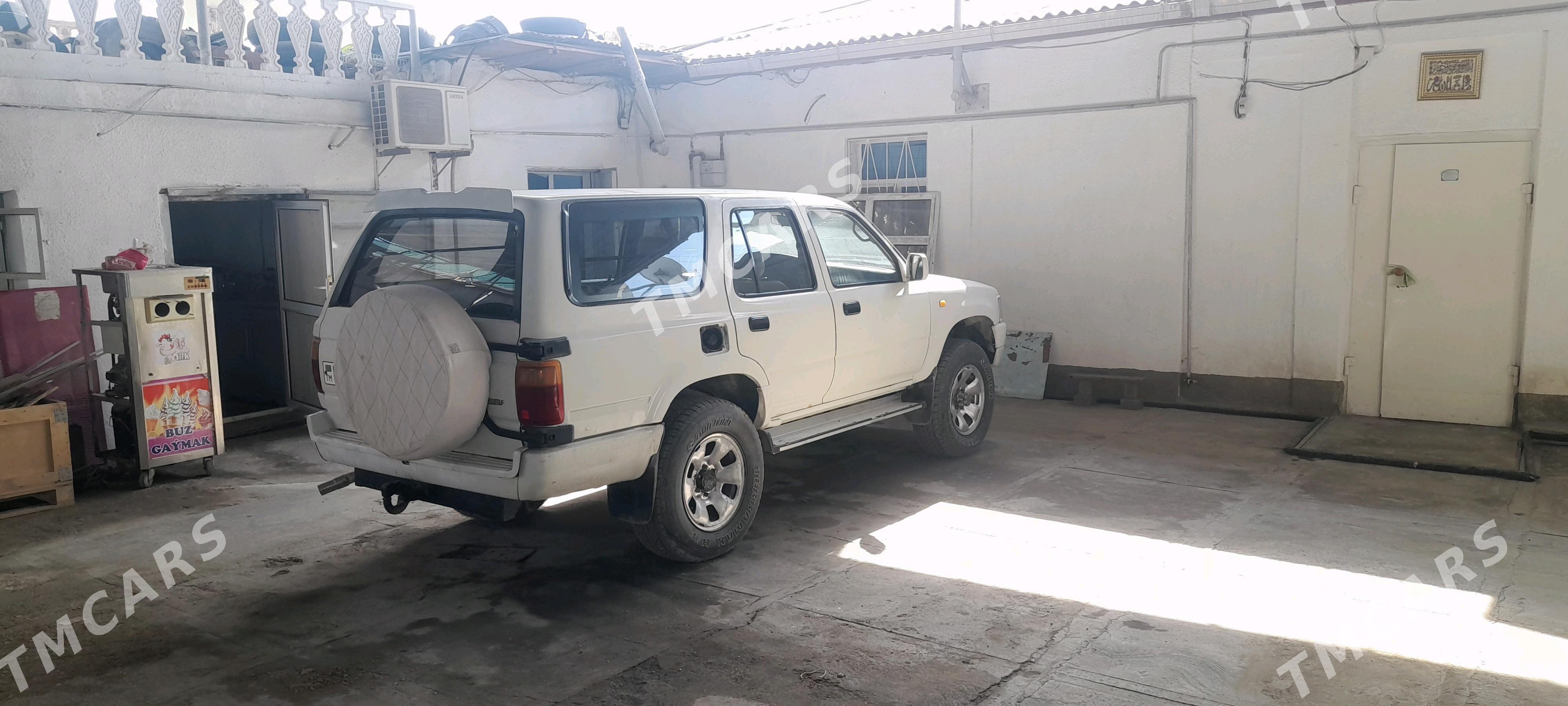 Toyota 4Runner 1993 - 40 000 TMT - Балканабат - img 4