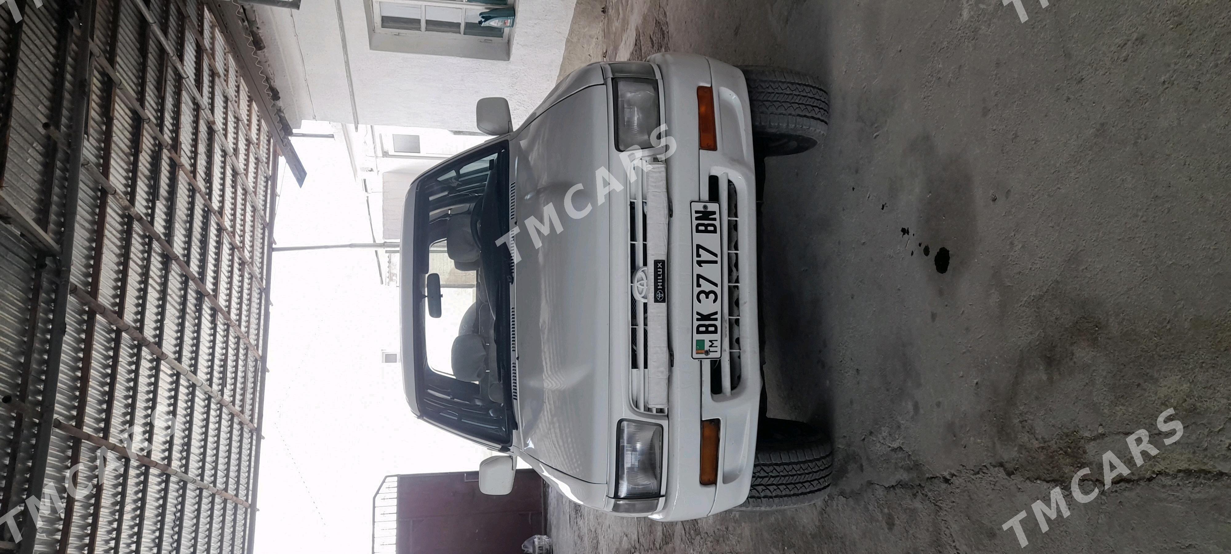 Toyota 4Runner 1993 - 40 000 TMT - Балканабат - img 5
