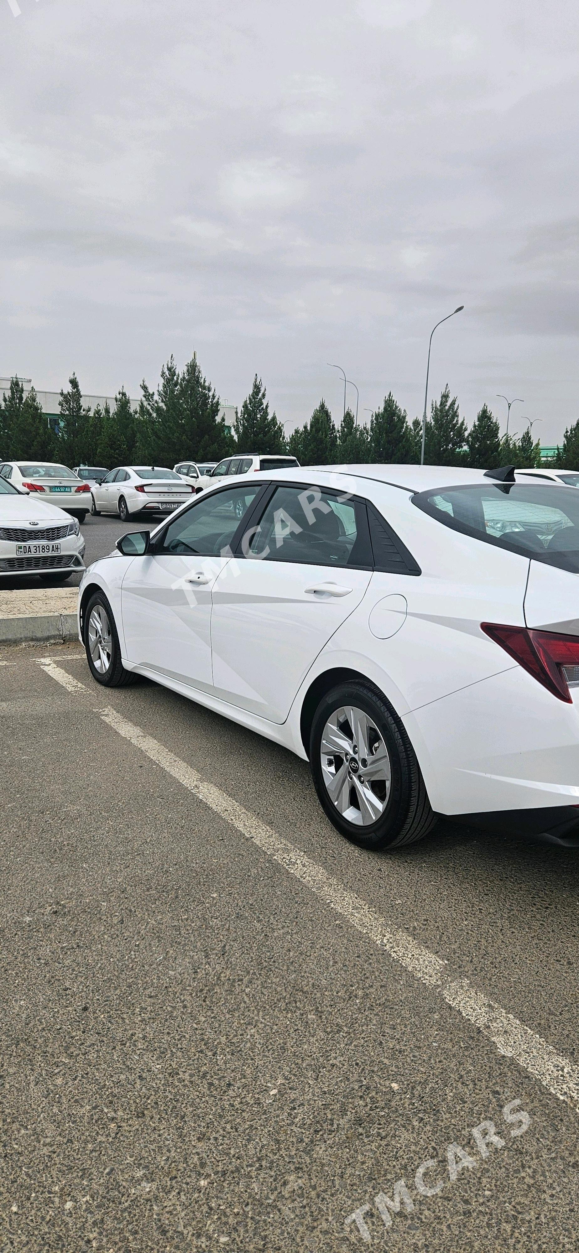Hyundai Elantra 2021 - 260 000 TMT - 11 mkr - img 8