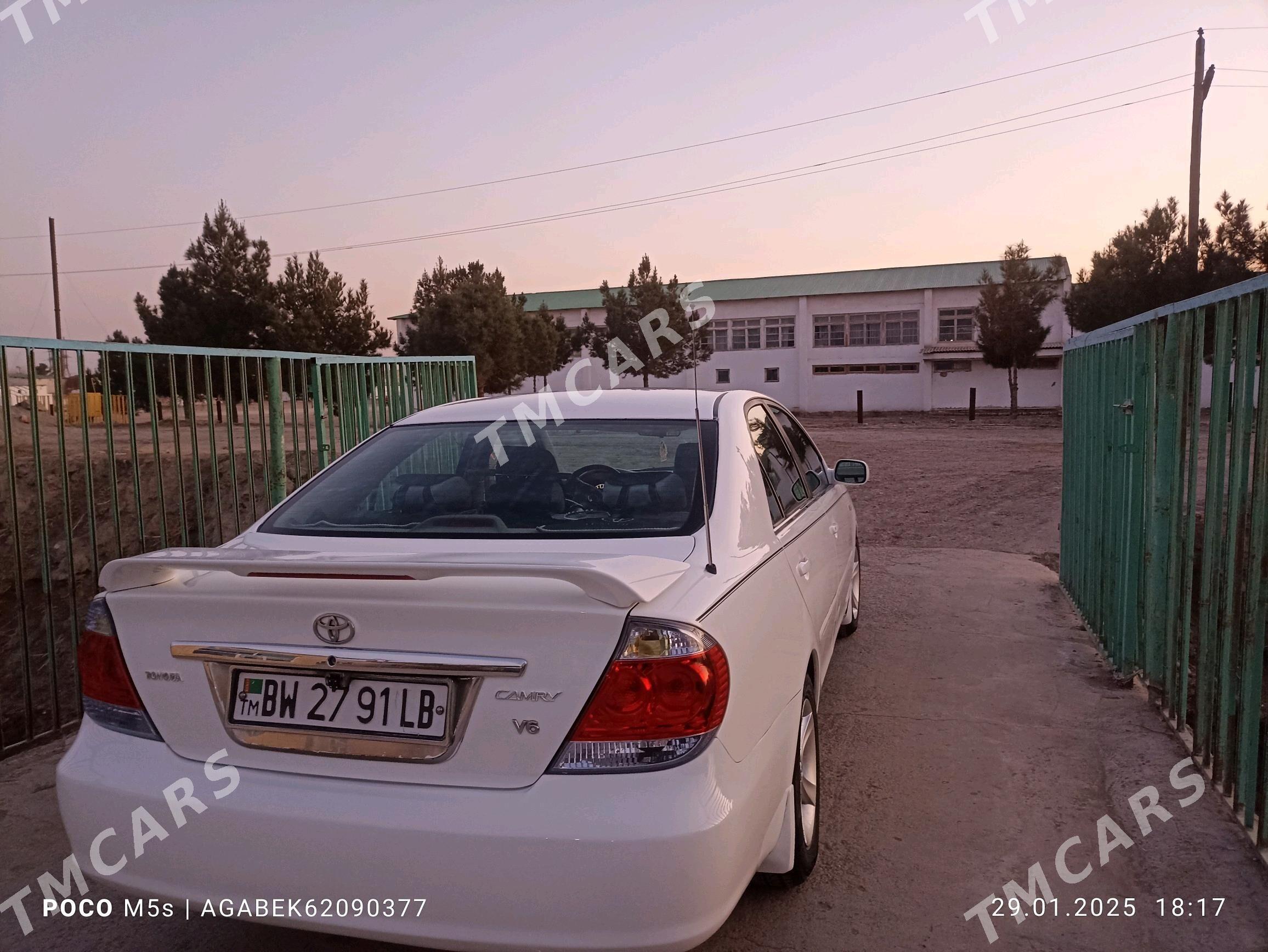 Toyota Camry 2005 - 140 000 TMT - Dänew - img 7
