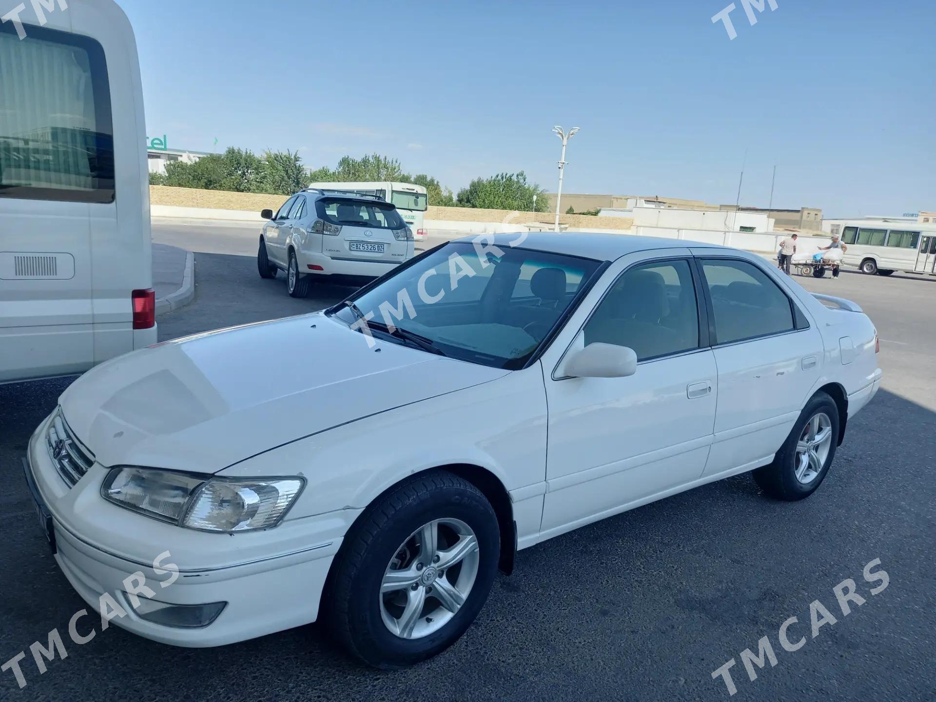 Toyota Camry 2001 - 120 000 TMT - Daşoguz - img 2