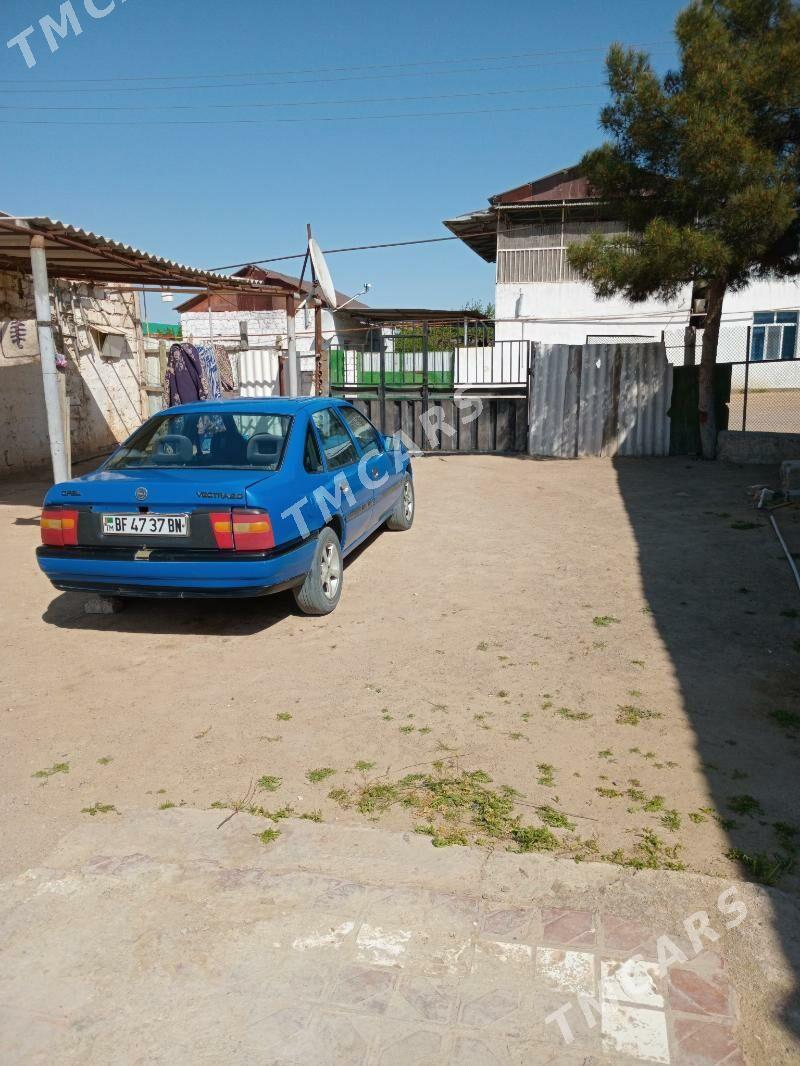 Opel Vectra 1989 - 24 000 TMT - Туркменбаши - img 3