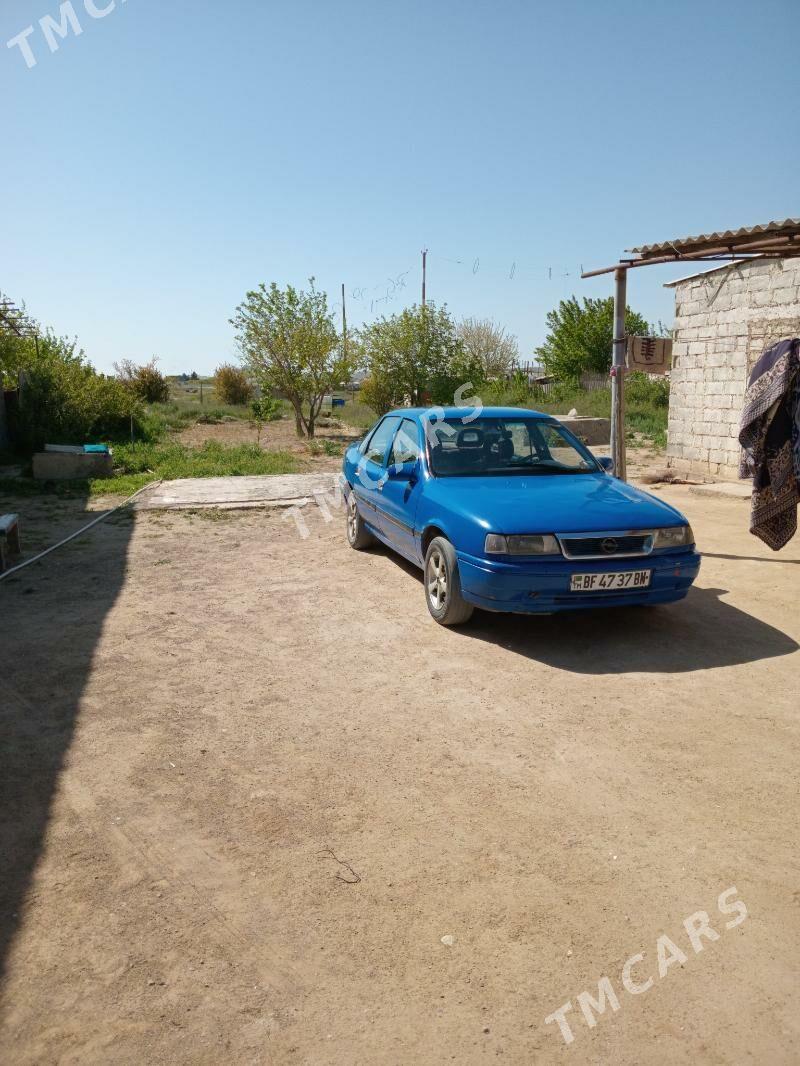 Opel Vectra 1989 - 24 000 TMT - Туркменбаши - img 2