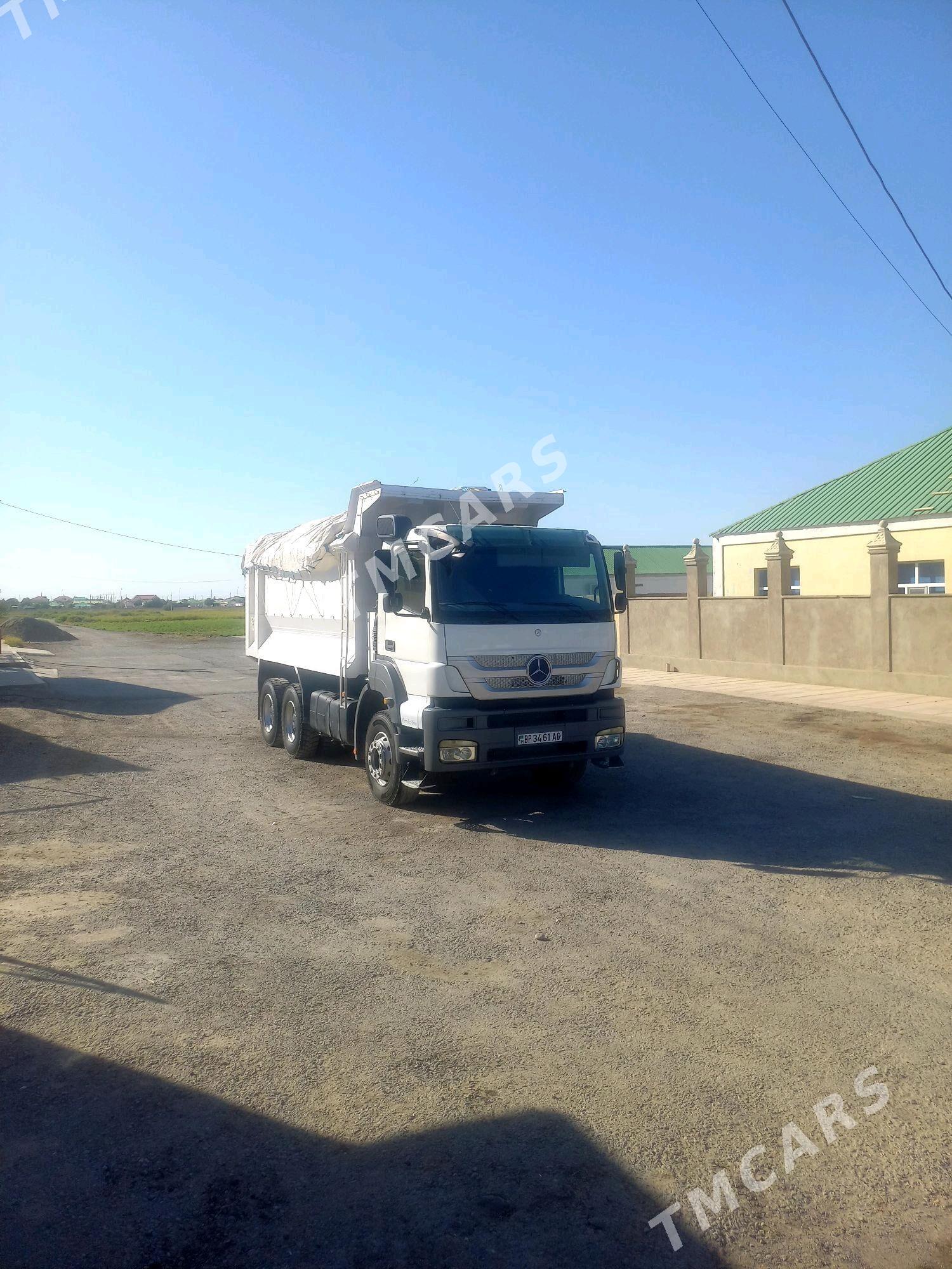Mercedes-Benz ACTROS 3331 2009 - 660 000 TMT - Aşgabat - img 3