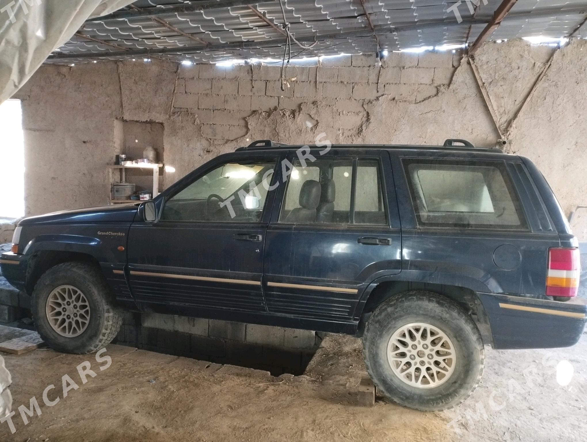 Jeep Grand Cherokee 1994 - 30 000 TMT - Bäherden - img 5