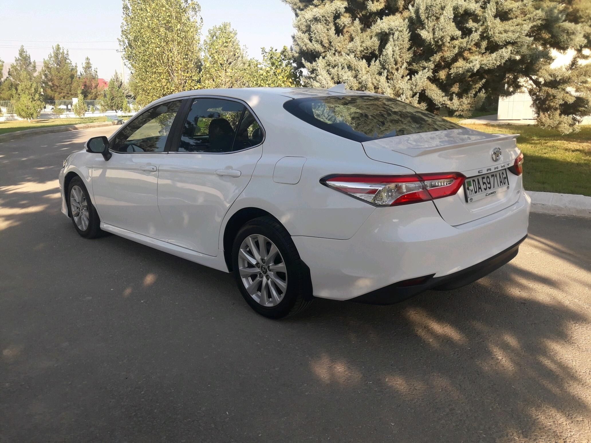 Toyota Camry 2020 - 265 000 TMT - Ашхабад - img 5
