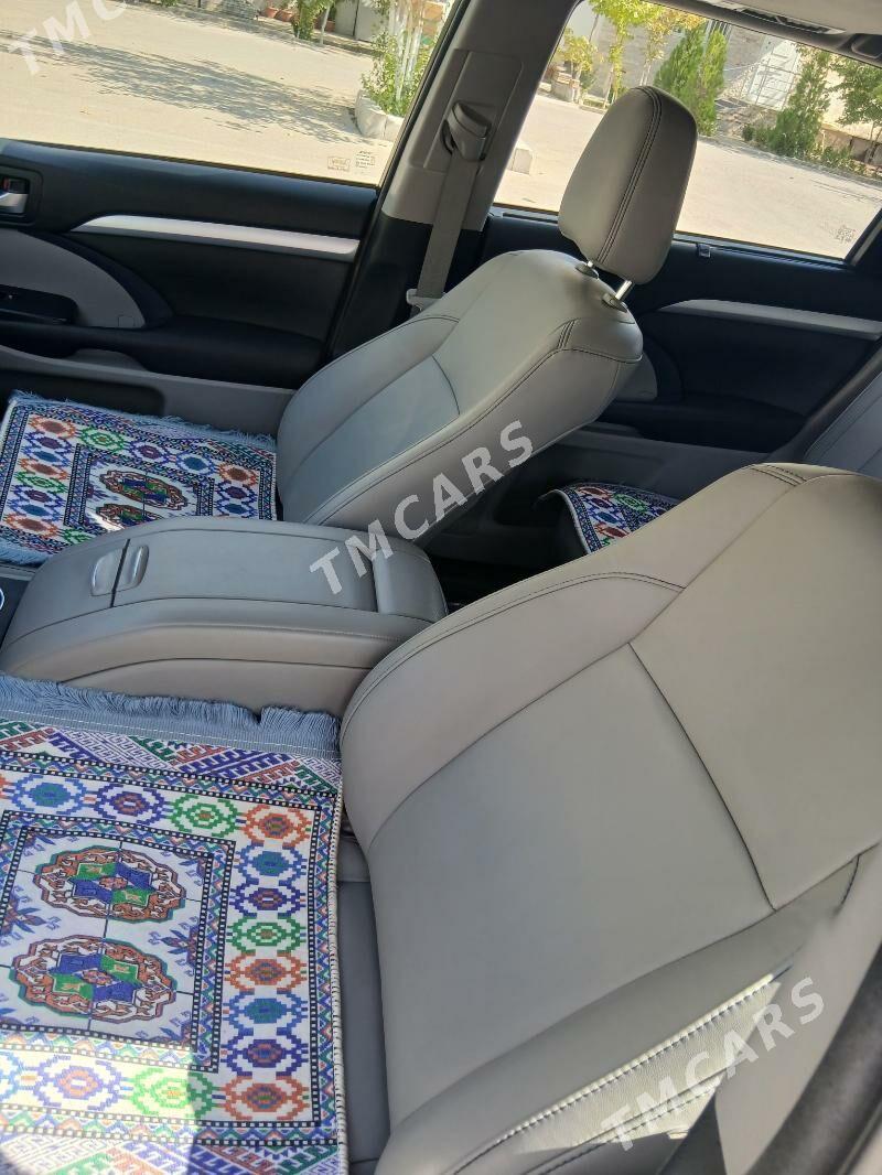 Toyota Highlander 2018 - 499 000 TMT - Ашхабад - img 5