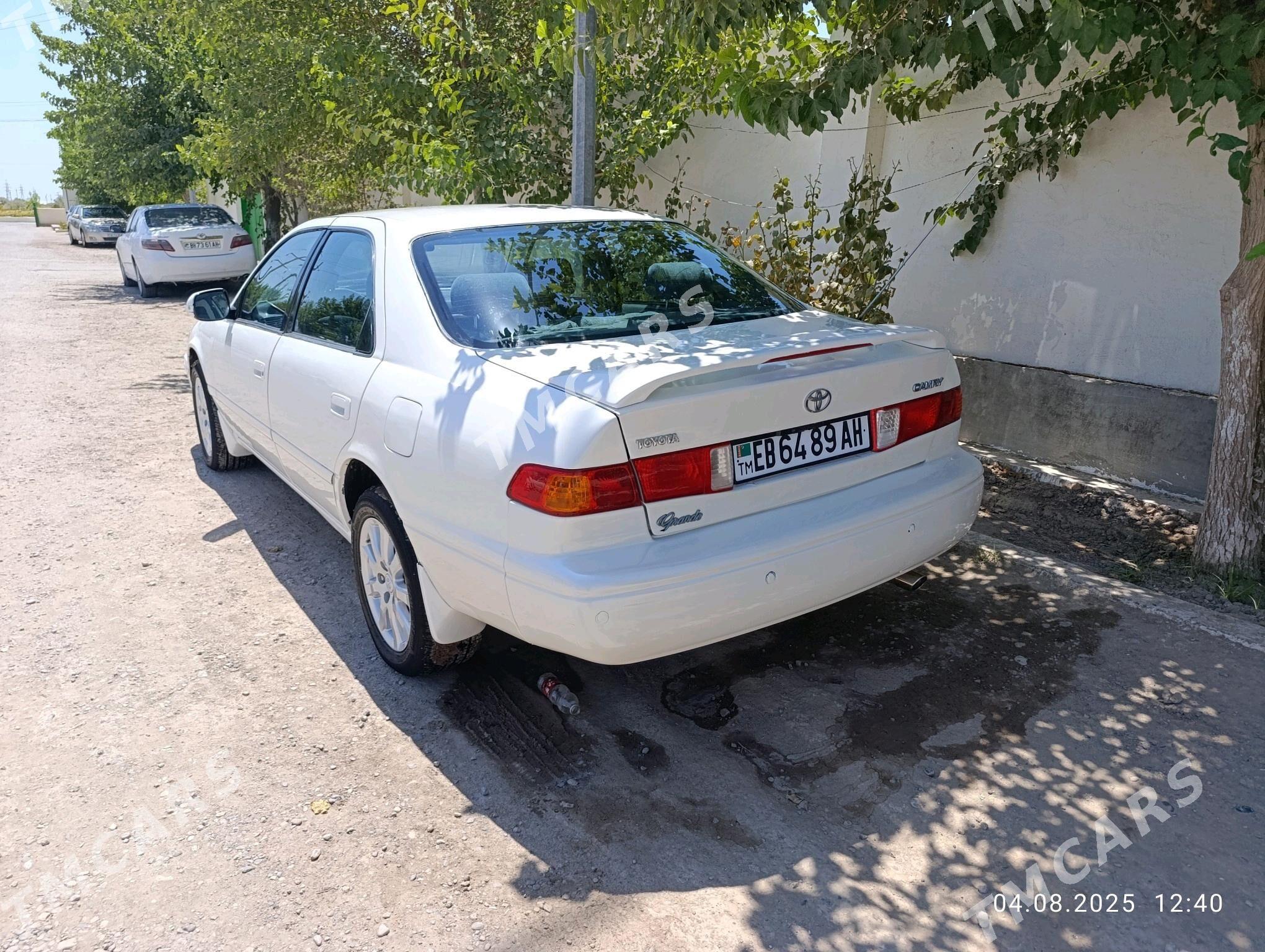 Toyota Camry 2001 - 113 500 TMT - Tejen - img 3