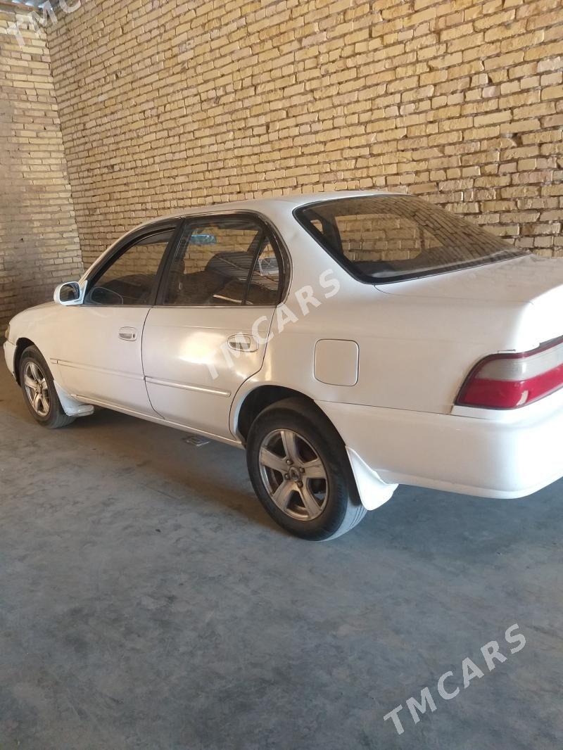 Toyota Corolla 1992 - 35 000 TMT - Türkmenabat - img 5