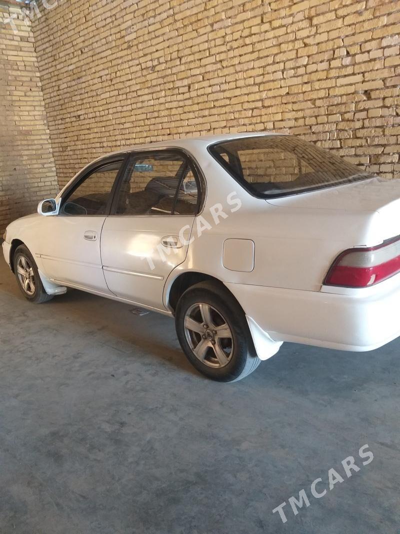 Toyota Corolla 1992 - 35 000 TMT - Türkmenabat - img 6